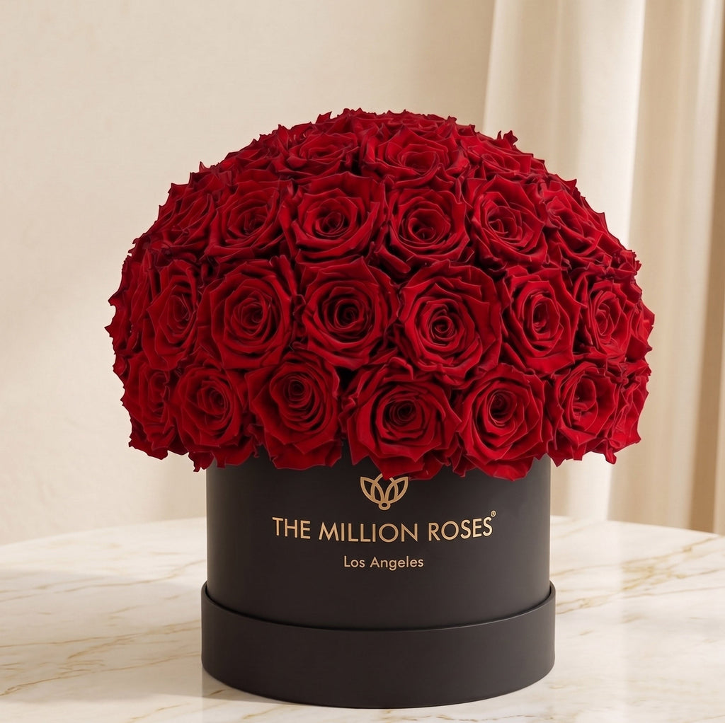 Luxury Classic Black Superdome | Preserved Red Roses