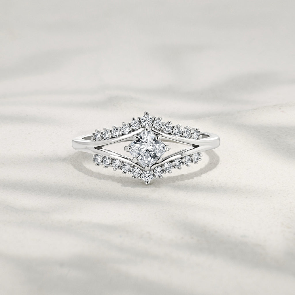 It’s a Wonderful Life – Surprise Ring Jewel Candle