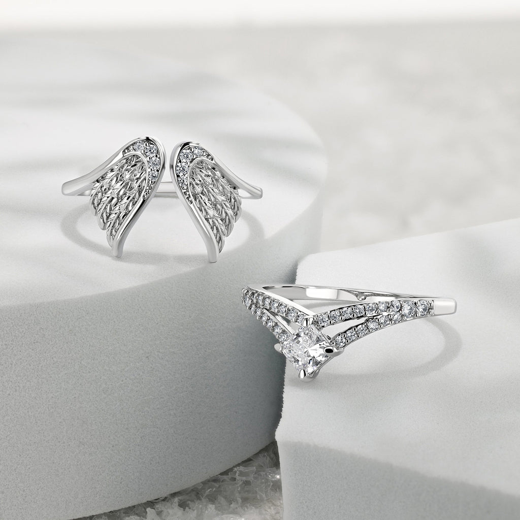 It’s a Wonderful Life – Surprise Ring Jewel Candle