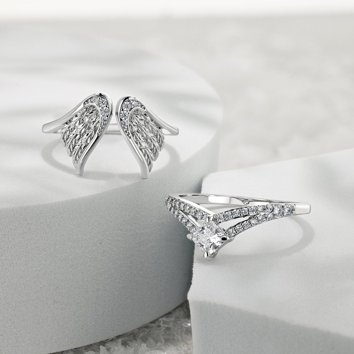 It’s a Wonderful Life – Surprise Ring Jewel Candle