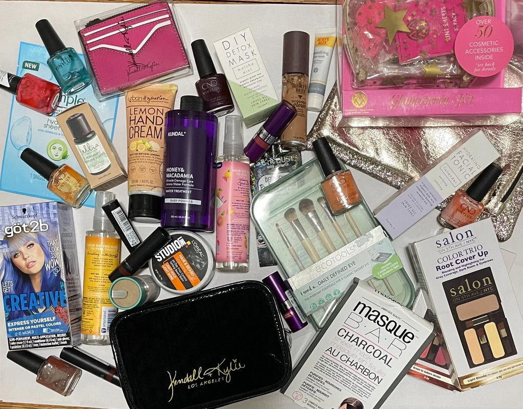 Mystery Beauty Box – 25 Full-Size Brand-Name Beauty Products